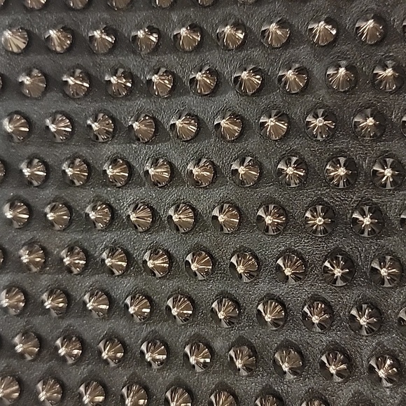 Authentic Christian Louboutin studded leather black clutch - Picture 3 of 9